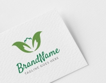 Lotus In Your Hands Logo Screenshot 1